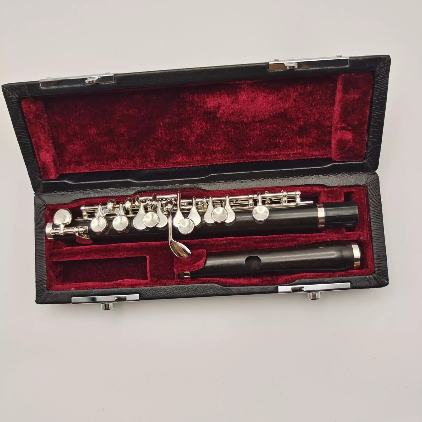 Musical Instrument Piccolo - Piccolo mit Etui C-Taste, Ebenholz, versilbert,